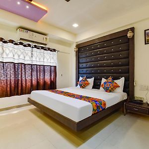 Fabhotel Crystal Inn II - Paldi Char Rasta